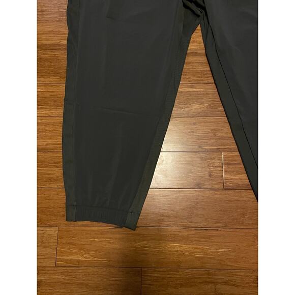 Athleta Brooklyn Jogger Pants NWT Olive Green Size 26W Plus Size Comfort‎ $98 - Picture 3 of 4